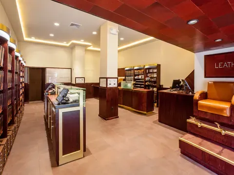 Leather Spa