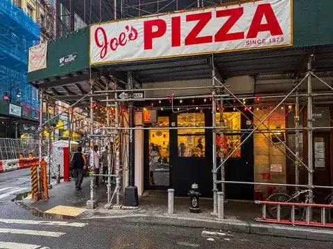 Joe's Pizza