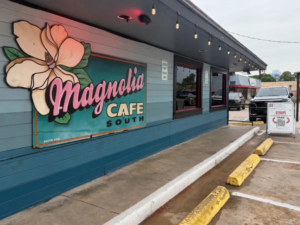 Magnolia Cafe South