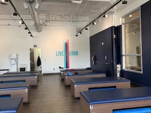 StretchLab