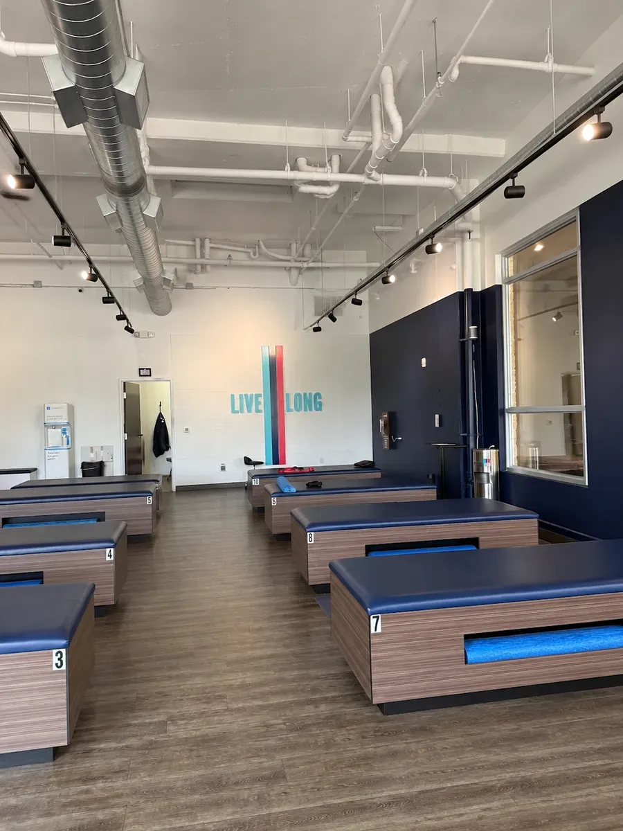 StretchLab