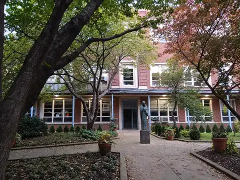 St. Luke's School