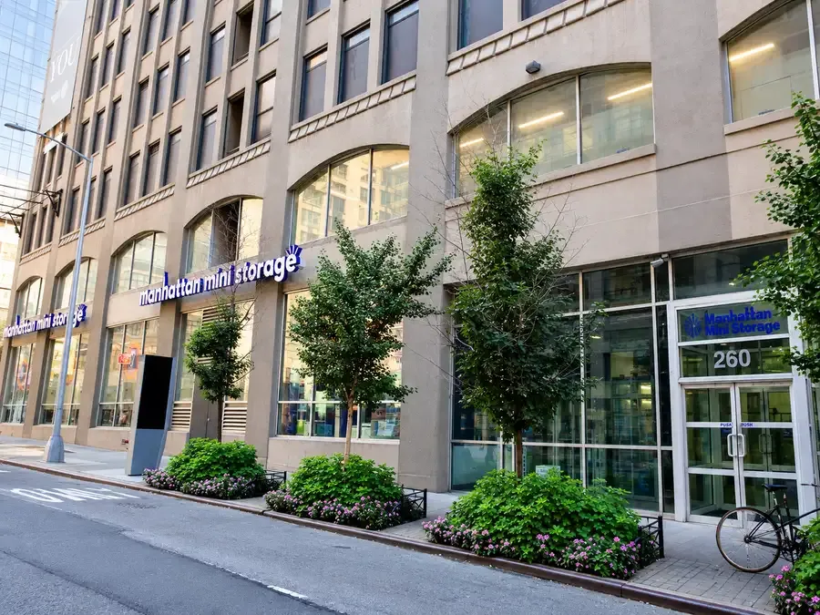 Manhattan Mini Storage