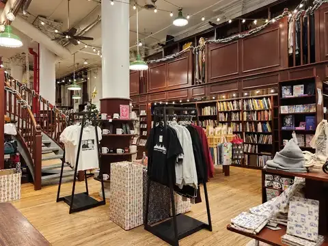 Housing Works Bookstore
