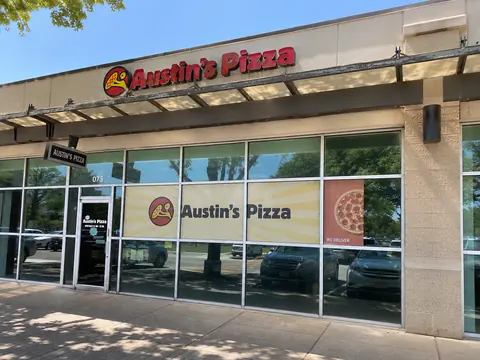 Austin's Pizza William Cannon and Brodie