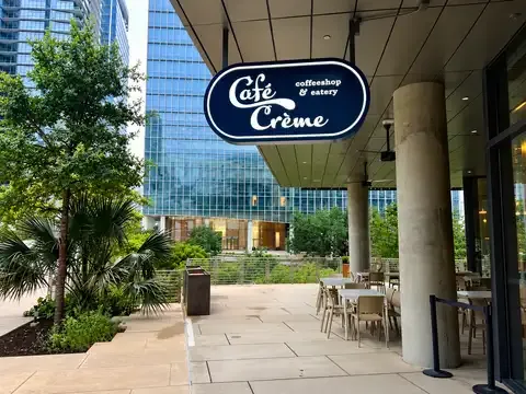 Café Crème - Downtown