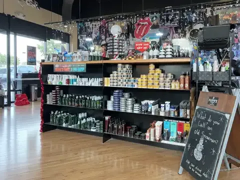 Floyd's 99 Barbershop