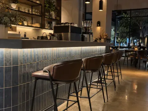 Bridgepoint Cafe