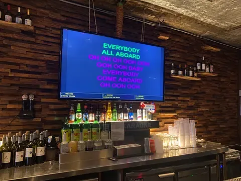 Beats Karaoke Cafe