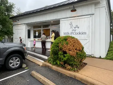 Tinys Milk & Cookies - Austin