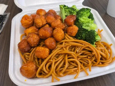 Ruby Thai Kitchen