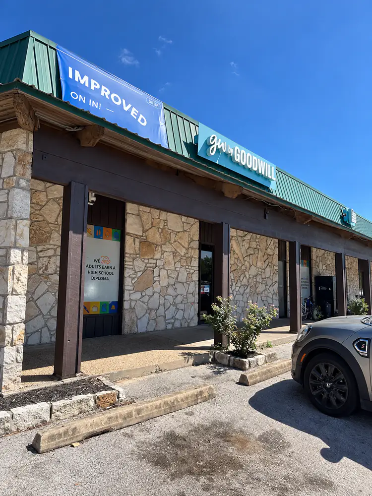 Goodwill Central Texas Boutique - Westbank