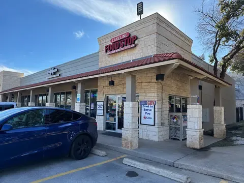 Lakeline Food Stop