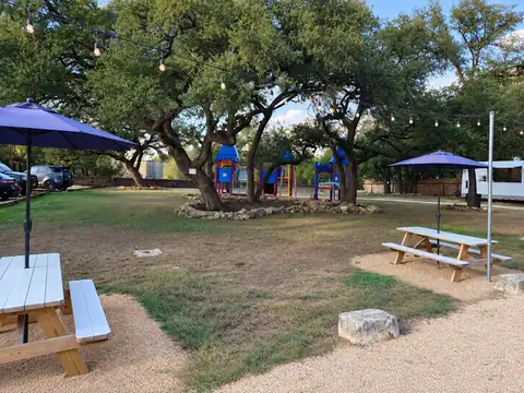 The Food Trucks at Circle Drive