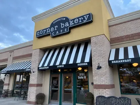 Corner Bakery