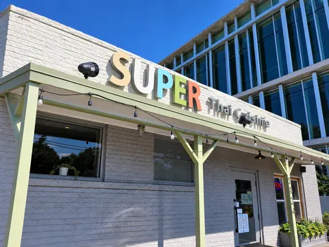 Super Thai Cuisine