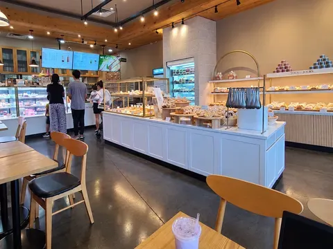 TOUS les JOURS Bakery Café - Austin