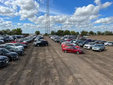 Austin Race Parking
