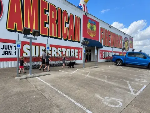 American Fireworks - TNT Fireworks Supercenter - Garfield