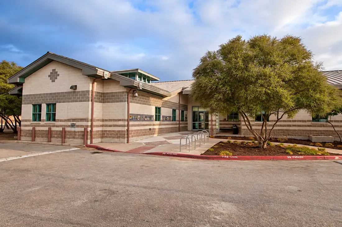 Southeast Branch, Austin Public Library