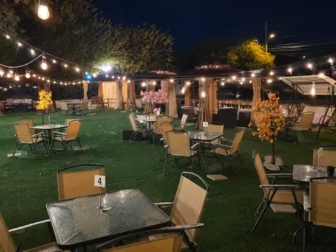 Ahwak Cafe