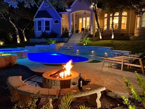 Noble Luxury Lake House Vacation Rental, Event & Wedding Venue on Lake Travis