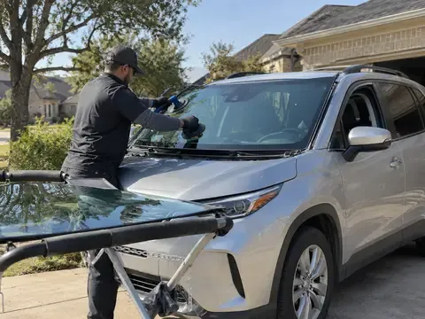 JMC Auto Glass