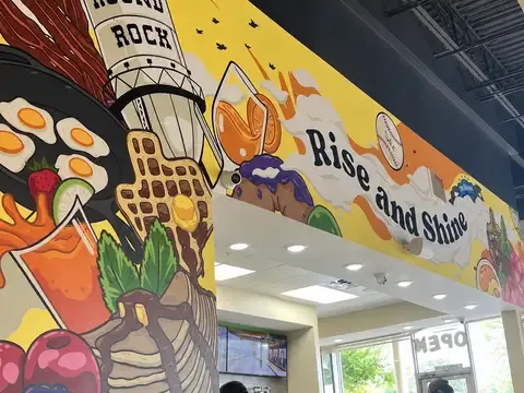 The Toasted Yolk Cafe