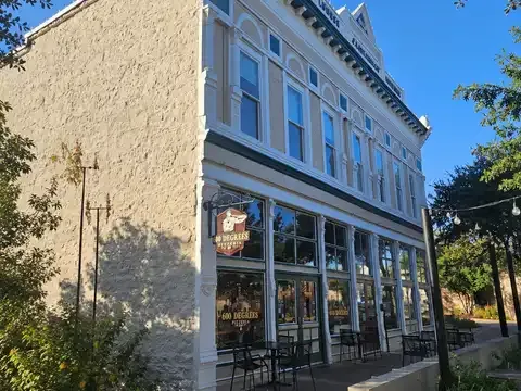 Lamppost Coffee