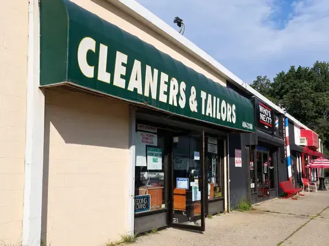 New Hollywood Cleaners