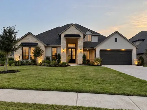 Sandra Riojas | Elegant Choice Realty