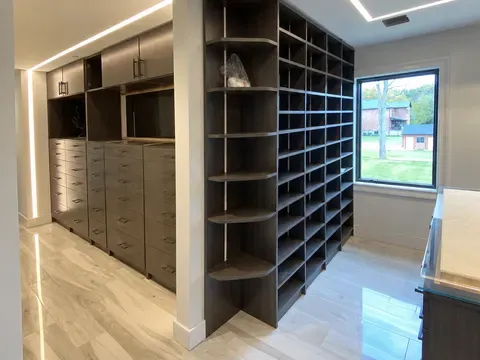 Custom Closets